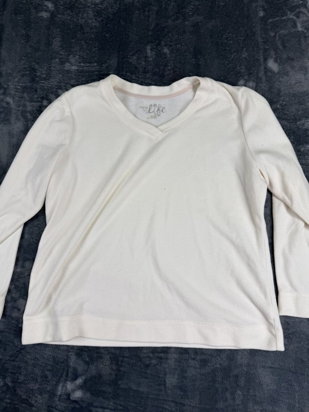 Made For Life Womens Cream Long Sleeve V-Neck  Top M